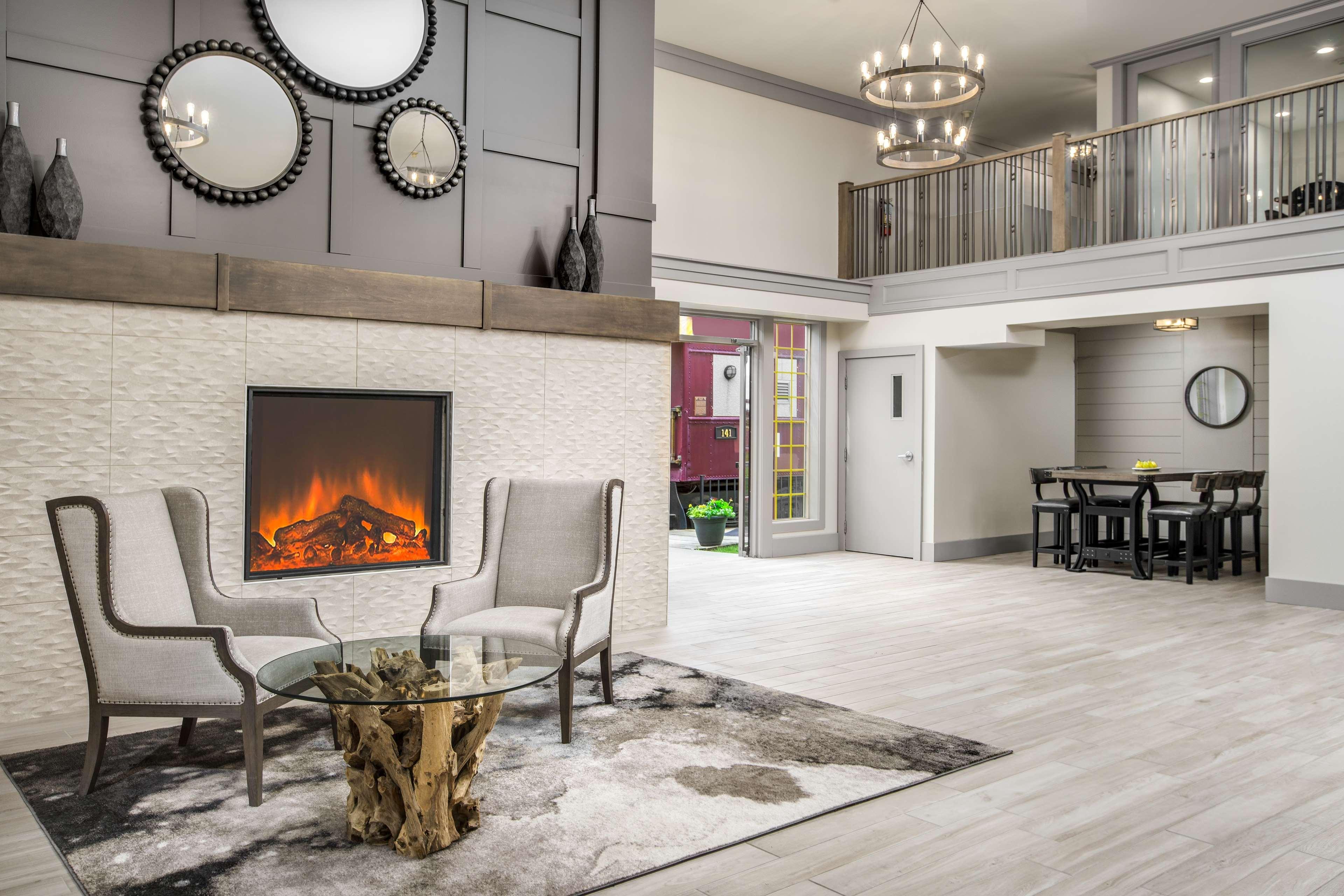 Prestige Rocky Mountain Resort Best Western Premier Collection Cranbrook Exterior foto